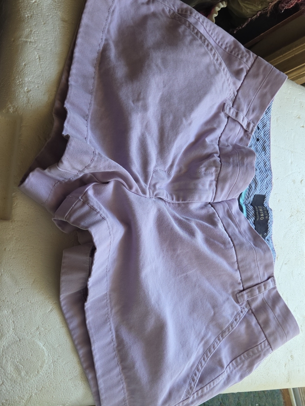 Women's Lilac Casual Shorts - Lightweight Summer Style Size 6 J Crew Chino